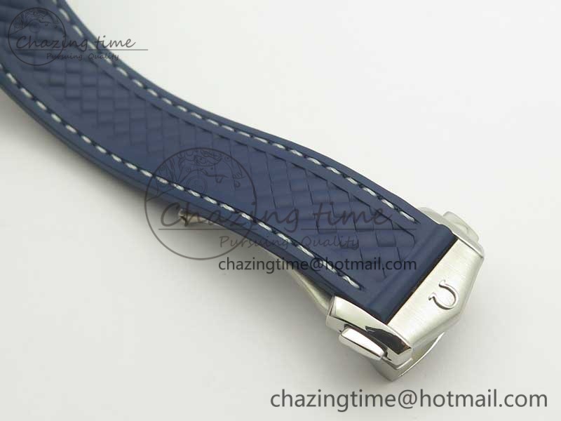 Aqua-Terra-150M-Master-Chronometers-VSF-1-1-Best-Edition-Gray-Dial-Blue-Hand-on-Blue-Rubber-Strap-A8900-Super-Clone-19.jpg